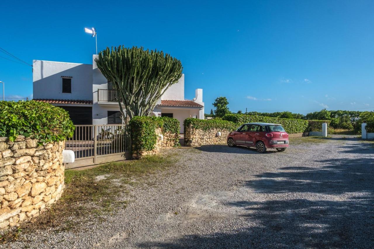 فيلا Casa Mamita Ibiza Sant Jordi de ses Salines المظهر الخارجي الصورة